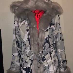 CAMO fleece lined jacket Asian XL never worn
